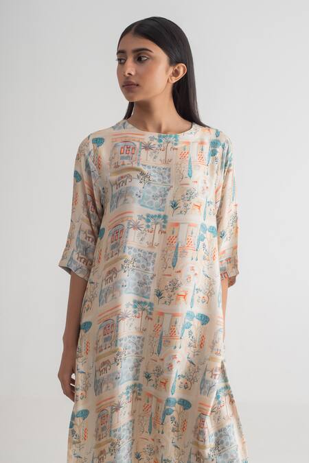 Merakus_Multi Color Modal, Silk Round Neck Imperial Print Kurta And Pant Set _at_Aza_Fashions