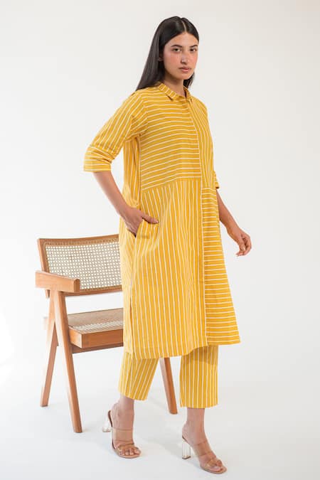 Merakus_Yellow Cotton Shawl Neck Contrast Striped Tunic With Pant _Online_at_Aza_Fashions