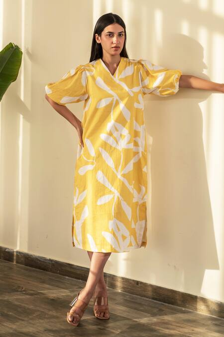 Merakus Yellow Cotton Printed Floral V-neck Contrast Dress 