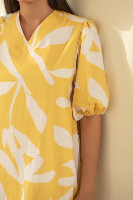 Merakus_Yellow Cotton V-neck Contrast Floral Print Dress _Online_at_Aza_Fashions