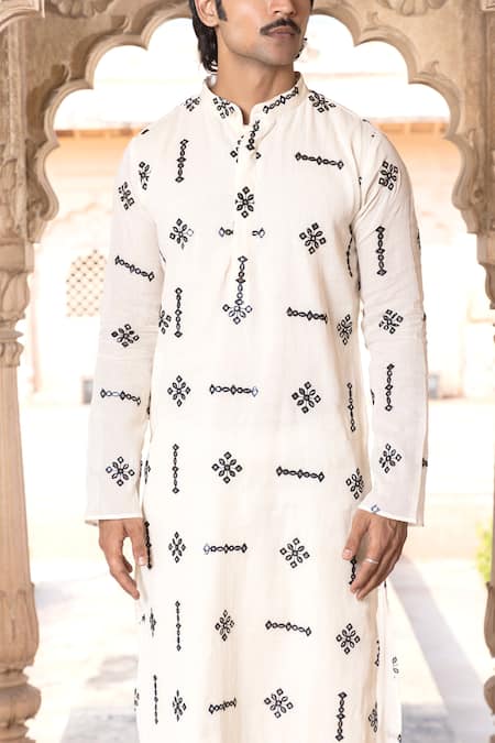 Shop_Preevin_Black Cotton Mirrors, Embroidery Geometric Fleur Kurta Set _Online_at_Aza_Fashions