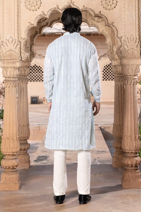 Preevin Diamond Mirror Vine Embroidered Kurta Set 