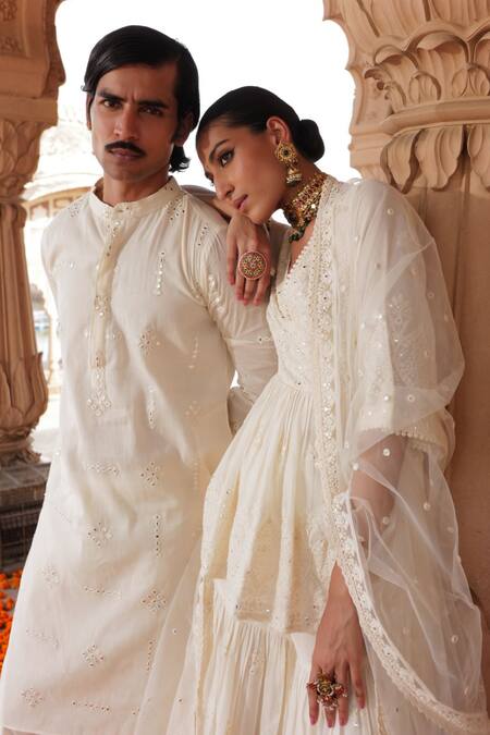 Preevin Off White Cotton Mirrors, Embroidery Blossom Floret Kurta Set at Aza Fashions Preevin_Off White Cotton Mirrors, Embroidery Blossom Floret Kurta Set _at_Aza_Fashions