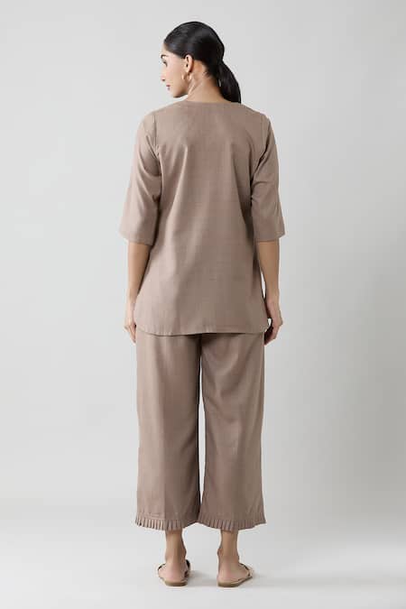Samyukta Singhania Front Inverted Pleated Top & Pant Co-ord Set 