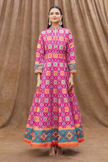 Samyukta Singhania_Pink Silk, Net Embroidery Mandarin Flower Print Panelled Anarkali With Dupatta_Online_at_Aza_Fashions