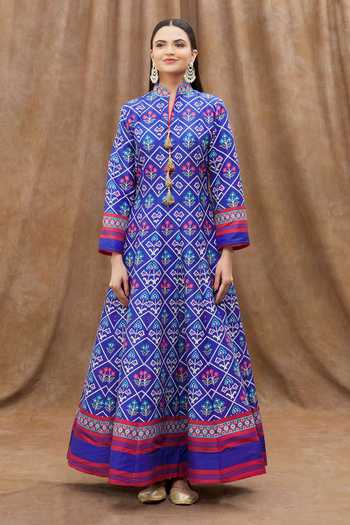 Samyukta Singhania_Blue Silk, Net Embroidery Mandarin Floral Print Anarkali With Contrast Dupatta_Online_at_Aza_Fashions
