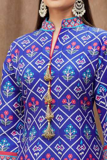 Samyukta Singhania_Blue Silk, Net Embroidery Mandarin Floral Print Anarkali With Contrast Dupatta_at_Aza_Fashions