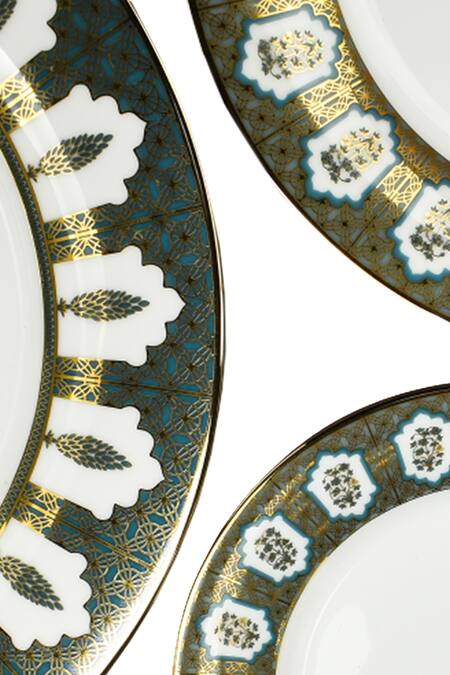 Buy_Ichkan_Blue Porcelain Floral, Geometric Chinar And Work Dinnerware Set_Online_at_Aza_Fashions