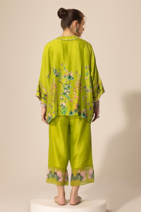 Shop SAKSHI GIRRI Green V-, Round Botanical Printed Kaftan And Pant Set at Aza Fashions Shop_SAKSHI GIRRI_Green V-, Round Botanical Printed Kaftan And Pant Set_at_Aza_Fashions