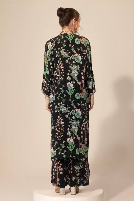 Shop SAKSHI GIRRI Black Crepe Embroidery, Sequins V-neck Botanical Print Kaftan And Pant Set at Aza Fashions Shop_SAKSHI GIRRI_Black Crepe Embroidery, Sequins V-neck Botanical Print Kaftan And Pant Set_at_Aza_Fashions