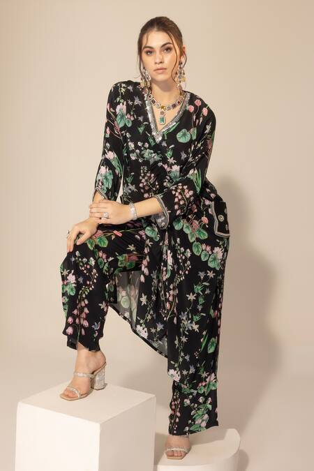 SAKSHI GIRRI Black Crepe Embroidery, Sequins V-neck Botanical Print Kaftan And Pant Set at Aza Fashions SAKSHI GIRRI_Black Crepe Embroidery, Sequins V-neck Botanical Print Kaftan And Pant Set_at_Aza_Fashions
