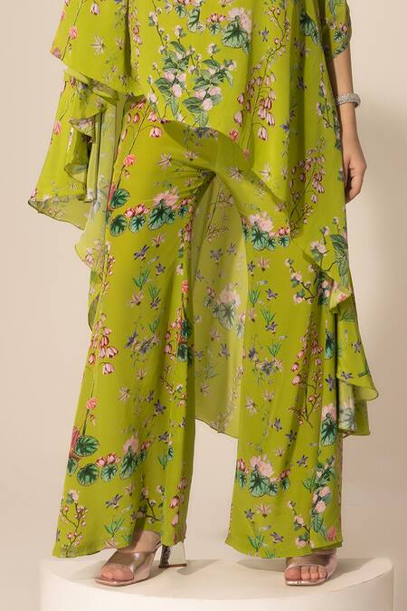 Buy SAKSHI GIRRI Green Crepe Sequins Botanical Pattern Cape And Bell Bottom Pant Set Online at Aza Fashions Buy_SAKSHI GIRRI_Green Crepe Sequins Botanical Pattern Cape And Bell Bottom Pant Set_Online_at_Aza_Fashions