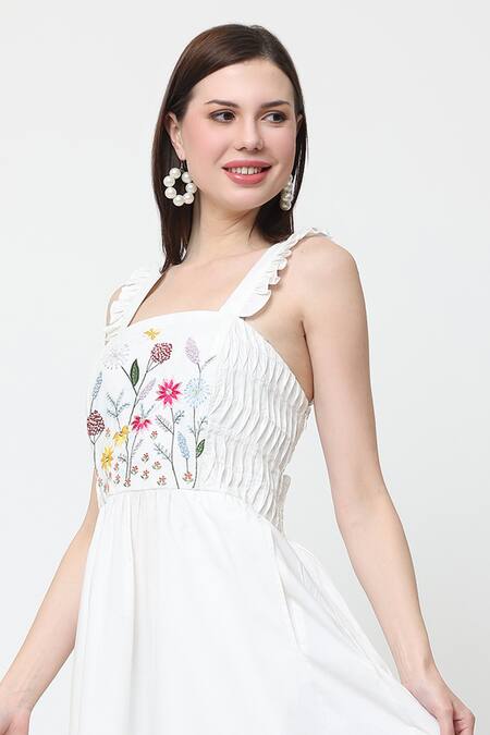 Midori By Sgv_White Cotton Embroidered Thread Square Gulnar Dress  _Online_at_Aza_Fashions
