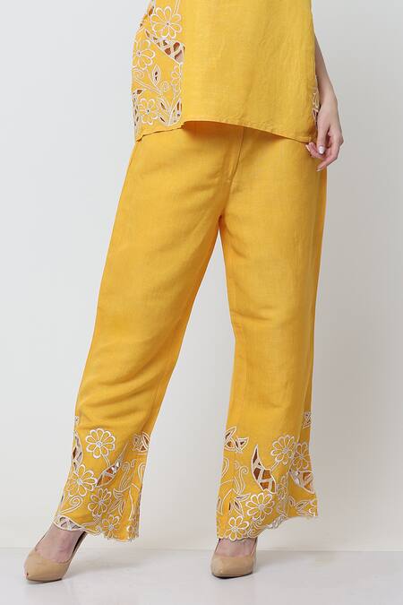 Buy_Midori By Sgv_Yellow Cotton Linen Slub Cutwork V-neck Chrisi Top With Pant _Online_at_Aza_Fashions