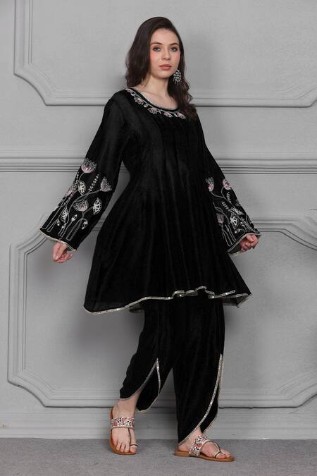 Shop Midori By Sgv Black Chanderi, Cotton Pearls, Zari, Kali Lotus Anarkali With Petal Pant Online at Aza Fashions Shop_Midori By Sgv_Black Chanderi, Cotton Pearls, Zari, Kali Lotus Anarkali With Petal Pant _Online_at_Aza_Fashions