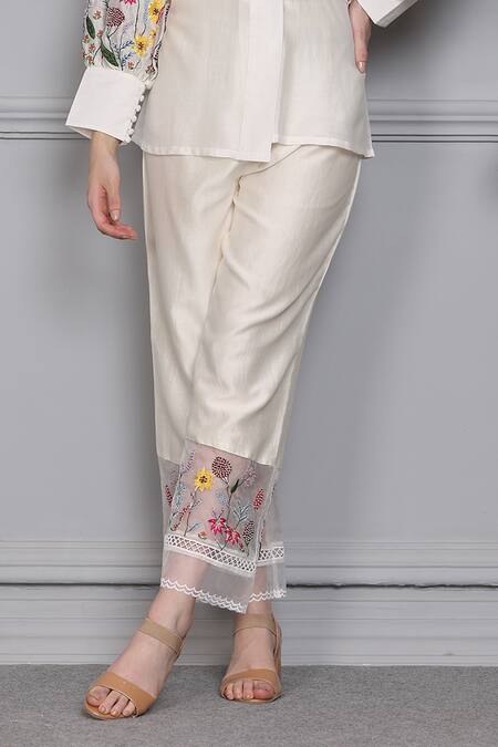 Shop Midori By Sgv Off White Cotton, Silk, Chanderi Embroidery V-neck Floral Top And Pant Set Online at Aza Fashions Shop_Midori By Sgv_Off White Cotton, Silk, Chanderi Embroidery V-neck Floral Top And Pant Set _Online_at_Aza_Fashions