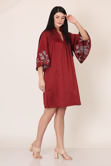 Buy_Midori By Sgv_Maroon Satin Crepe Embroidered Pearl Collared V And Resham Dress  _Online_at_Aza_Fashions