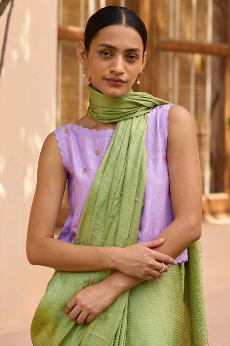 Buy_Surmaye_Green Handloom Cotton Tassels Inner Peace Stripe Pattern Handwoven Saree 