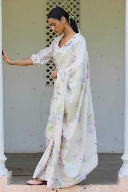 Surmaye_Beige Handloom Cotton, Silk Embroidery Aura Magnolia Handwoven Saree _Online_at_Aza_Fashions