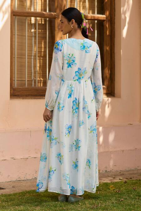 Shop Surmaye Ivory Cotton, Silk V-neck Rejoice Poppy Floral Print Dress at Aza Fashions Shop_Surmaye_Ivory Cotton, Silk V-neck Rejoice Poppy Floral Print Dress _at_Aza_Fashions