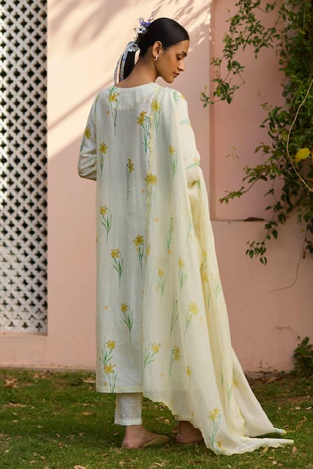 Shop Surmaye Yellow Handloom Cotton, Silk V-neck Dawn Daffodil Hand Painted Kurta With Pant at Aza Fashions Shop_Surmaye_Yellow Handloom Cotton, Silk V-neck Dawn Daffodil Hand Painted Kurta With Pant _at_Aza_Fashions