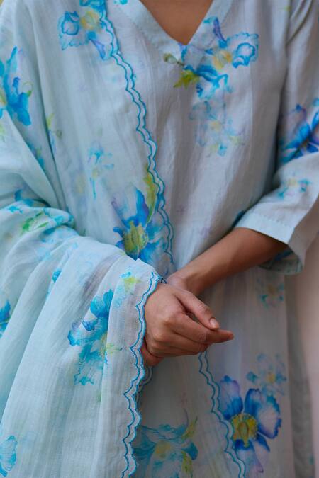 Surmaye_Blue Chanderi Cut Work Sunkissed Magnolia Blossom Print Dupatta _Online_at_Aza_Fashions