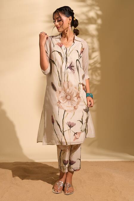 Buy_Whimsical By Shica X AZA_White Handloom Cotton Beads, Embroidery Big Flower Print Kurta And Pant Set 