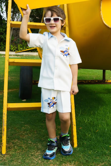 Buy Hoity Moppet White Cotton Patchwork, Embroidery Caramello Shirt And Shorts Set Online at Aza Fashions Buy_Hoity Moppet_White Cotton Patchwork, Embroidery Caramello Shirt And Shorts Set _Online_at_Aza_Fashions