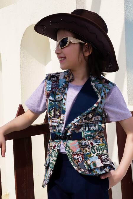 Buy_Hoity Moppet_Black Jacquard, Cotton City Chic Woven Waistcoat And Shorts Set 