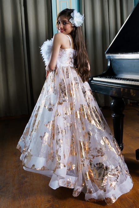 Shop Hoity Moppet White Organza Foil Printing, Feathers Hollywood Floral Gown Online at Aza Fashions Shop_Hoity Moppet_White Organza Foil Printing, Feathers Hollywood Floral Gown _Online_at_Aza_Fashions