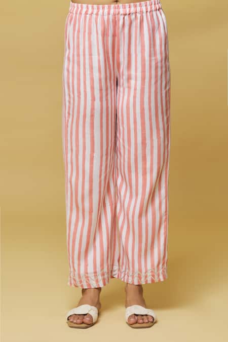 Shop Kalakaari By Sagarika White Cotton, Kota Doria Split V-neck Handblock Printed Kurta Set Online at Aza Fashions Shop_Kalakaari By Sagarika_White Cotton, Kota Doria Split V-neck Handblock Printed Kurta Set _Online_at_Aza_Fashions