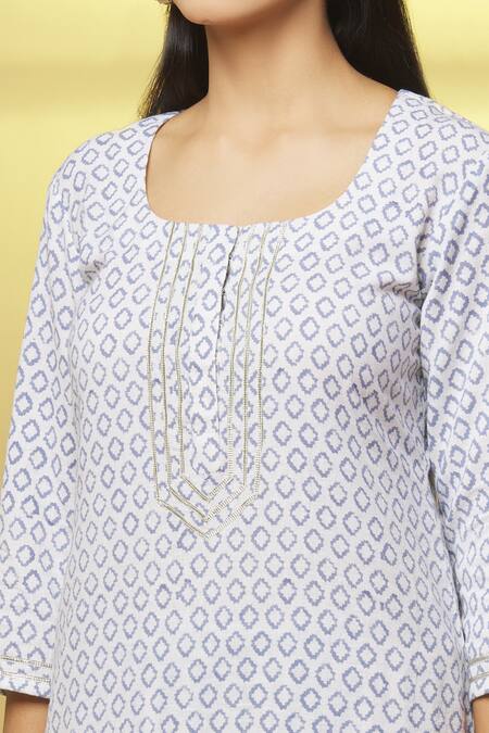 Kalakaari By Sagarika White Cotton, Kota Doria Embroidery Round Neck Floral Print Straight Kurta Set Online at Aza Fashions Kalakaari By Sagarika_White Cotton, Kota Doria Embroidery Round Neck Floral Print Straight Kurta Set _Online_at_Aza_Fashions