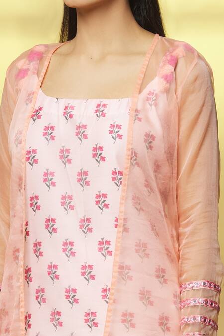 Shop Kalakaari By Sagarika Pink Chanderi, Organza Tassels, Mirrors Scoop Floral Print Kurta And Palazzo Set Online at Aza Fashions Shop_Kalakaari By Sagarika_Pink Chanderi, Organza Tassels, Mirrors Scoop Floral Print Kurta And Palazzo Set _Online_at_Aza_Fashions