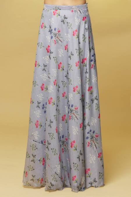 Buy Kalakaari By Sagarika Grey Chanderi Tassels, Mirrors V-neck Flower Bouquet Print Lehenga Set Online at Aza Fashions Buy_Kalakaari By Sagarika_Grey Chanderi Tassels, Mirrors V-neck Flower Bouquet Print Lehenga Set _Online_at_Aza_Fashions