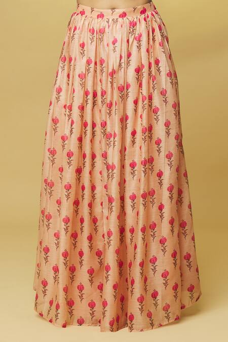 Kalakaari By Sagarika Peach Chanderi Tassels, Mirrors Sweetheart Blooming Flower Print Lehenga Set Online at Aza Fashions Kalakaari By Sagarika_Peach Chanderi Tassels, Mirrors Sweetheart Blooming Flower Print Lehenga Set _Online_at_Aza_Fashions