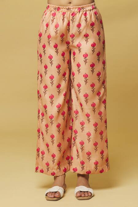 Kalakaari By Sagarika Peach Chanderi Tassels, Mirrors Round Neck Blooming Flower Print Kurta With Pant at Aza Fashions Kalakaari By Sagarika_Peach Chanderi Tassels, Mirrors Round Neck Blooming Flower Print Kurta With Pant _at_Aza_Fashions