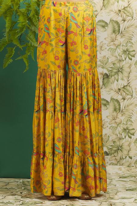 Buy_Samyukta Singhania_Yellow Silk Embroidery, Sequins Scoop Neck Floral Print Peplum Kurta Set _Online_at_Aza_Fashions