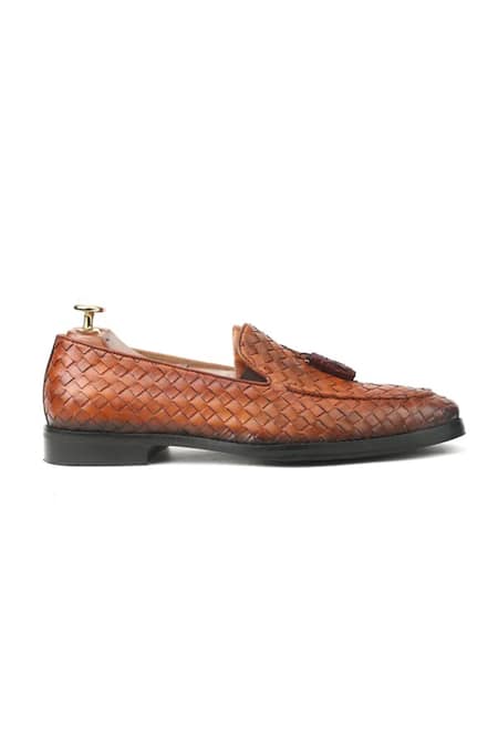 Shop Ivrah Brown Basket Weave Slip Ons Online at Aza Fashions Shop_Ivrah_Brown Basket Weave Slip Ons_Online_at_Aza_Fashions