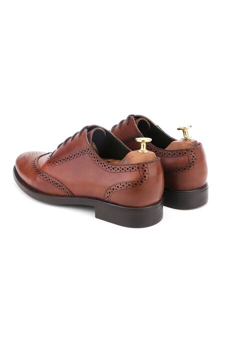 Shop_Ivrah_Brown Cut Work Smookie Brogue Pattern Shoes_Online_at_Aza_Fashions