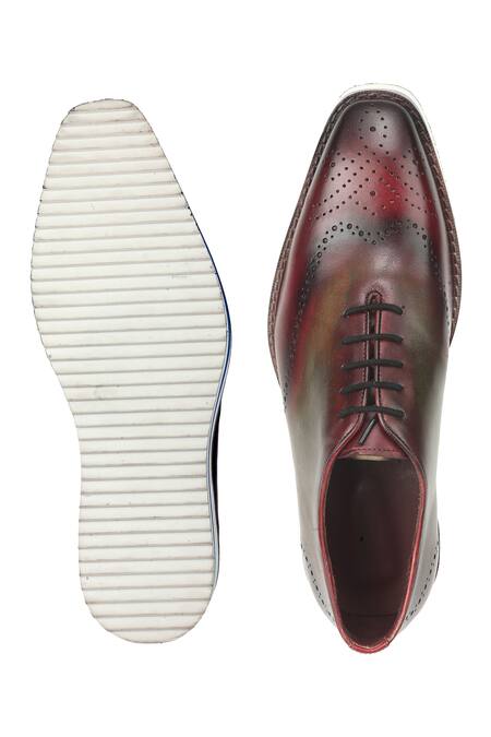 Buy_Ivrah_Wine Cut Work Ugur Handpainted Shoes_Online_at_Aza_Fashions