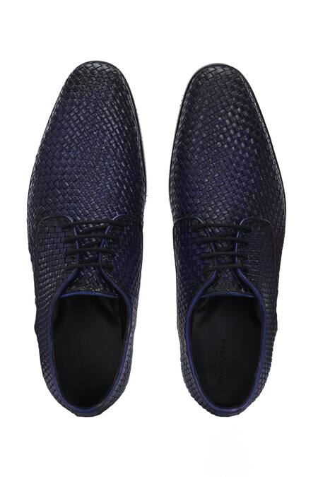 Shop_Ivrah_Blue Venice Basket Weave Pattern Lace Shoes_at_Aza_Fashions