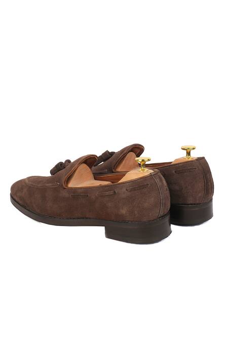 Buy_Ivrah_Brown Augustian Tassel Embellished Suede Shoes_Online_at_Aza_Fashions