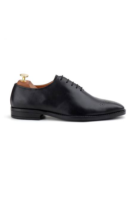 Ivrah_Black Duke Lace Up Cutwork Shoes _Online_at_Aza_Fashions