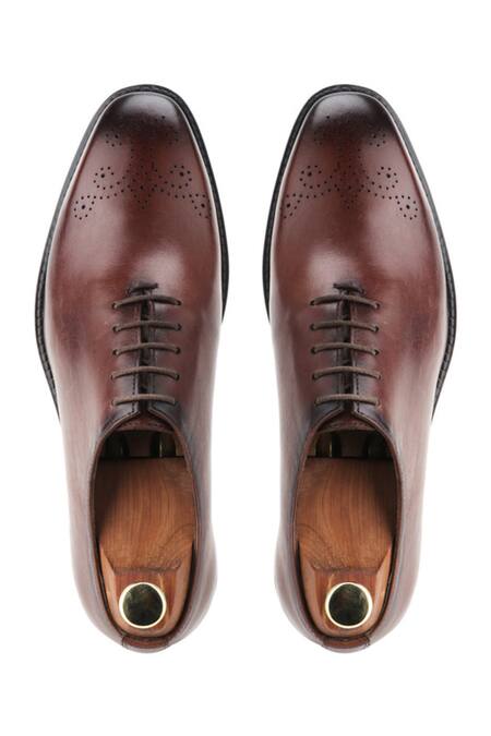 Ivrah_Brown Cut Work Duke Lace Up Brogue Shoes_at_Aza_Fashions