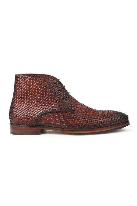 Ivrah_Wine Dune The Cognac Mesh Chukka Boots_Online_at_Aza_Fashions