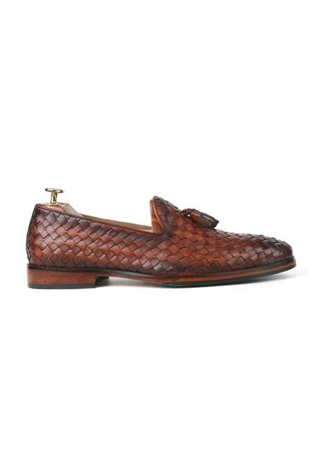Shop Ivrah Brown Cognac Basketweave Slip On Shoes Online at Aza Fashions Shop_Ivrah_Brown Cognac Basketweave Slip On Shoes_Online_at_Aza_Fashions