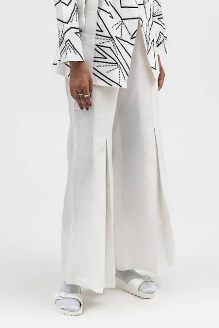 Atbw_White Chanderi Pearls, Beads, Embroidery Thread Blazer Pant Set_Online_at_Aza_Fashions