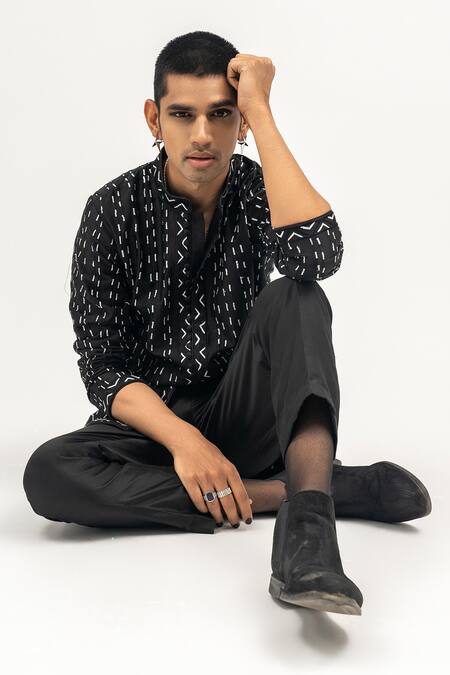 Shop_Atbw_Black Chanderi Embroidery Abstract Kurta_Online_at_Aza_Fashions