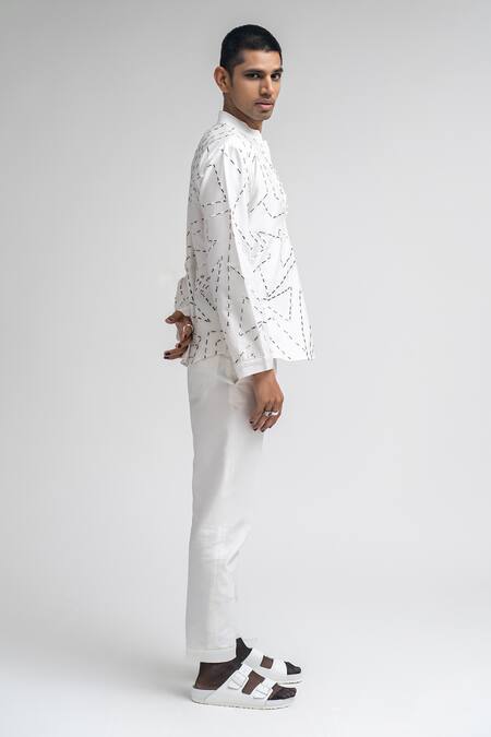 Atbw_White Chanderi Embroidery Thread Short Kurta_Online_at_Aza_Fashions