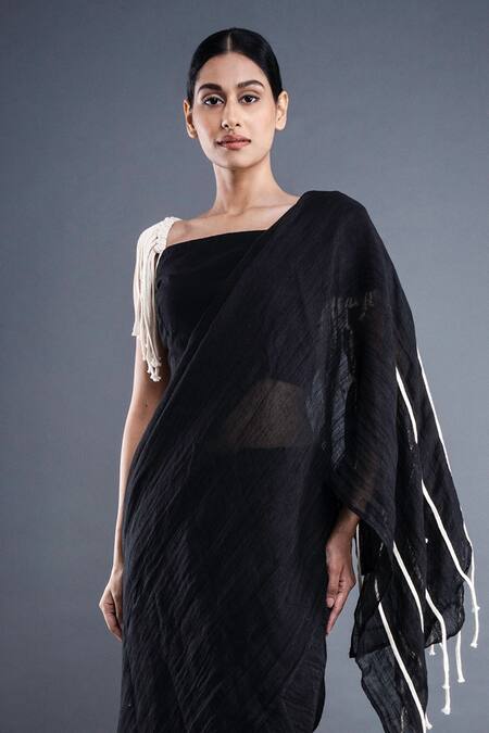 Atbw Black Linen Dori Tassel Saree Online at Aza Fashions Atbw_Black Linen Dori Tassel Saree _Online_at_Aza_Fashions